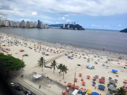 Kitnet TOP de Frente a Praia, Pé na Areia Gonzaguinha - Housity