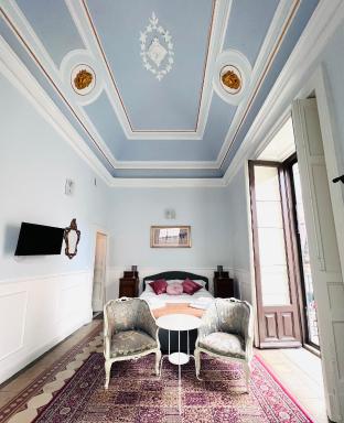 Sofia Katane Suites - Hizvo