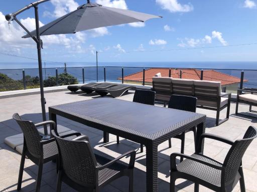 Calheta Ocean View Family Apartment - Air Condition - Housity