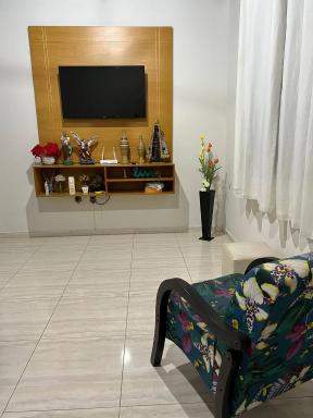 Casa novíssima a 300m do Santuário Nacional. - Housity