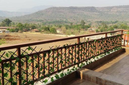 Scenic Bliss - Housity