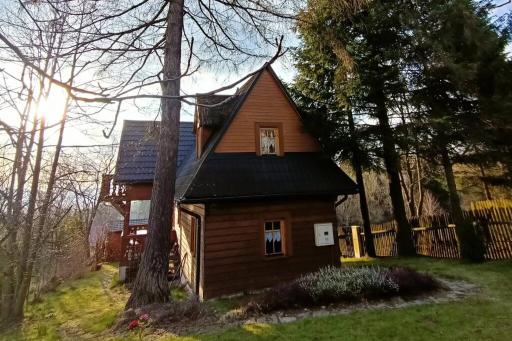 Ludwikówka pod Luboniem, stu-letni domek w górach - Housity