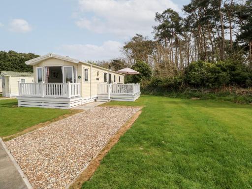 6, Foxburrow Hang - Housity