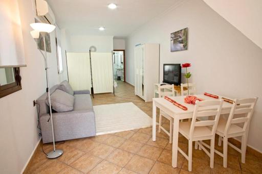 Casa El Reloero - Housity