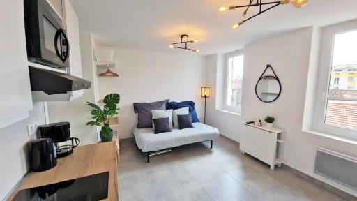 MaxBnb - Studio Cozy - Climatisé - WiFi Fibre - 10 min à pied Gare -4- - Housity
