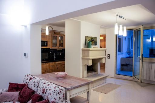 Amata Casa - Housity