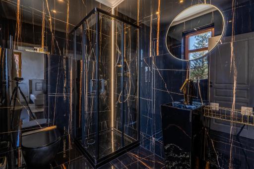 Serenity Prague Villa with garden jacuzzi - Housity