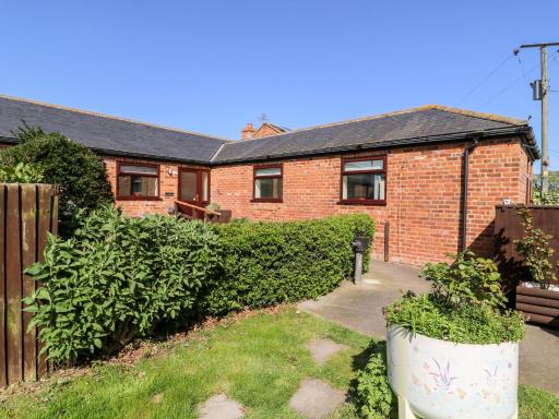 2 Pines Farm Cottages - Housity