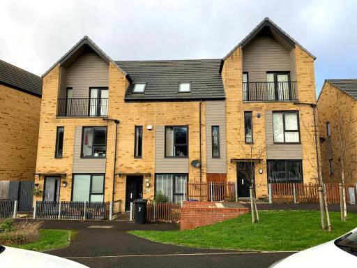 Sheffield City Centre , free Wifi & Parking - Private Room - Shared House - Housity