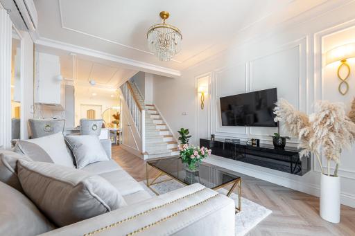 Gold Apartment Szczecinek - Housity