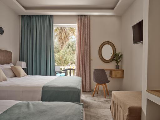 Athina Studios - Housity