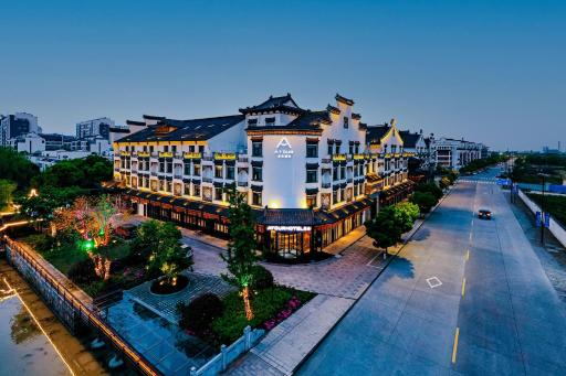 Atour Hotel Tongxiang Wuzhen - Housity