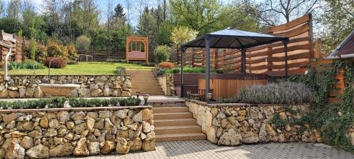 Paradise Apartmanház - Housity