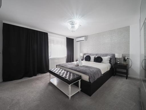 For You Apartments Gold & Silver - Housity