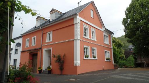 Kruft Veldenz - Housity