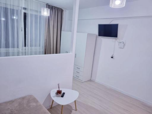 Garsoniera Craiova Centru - Housity