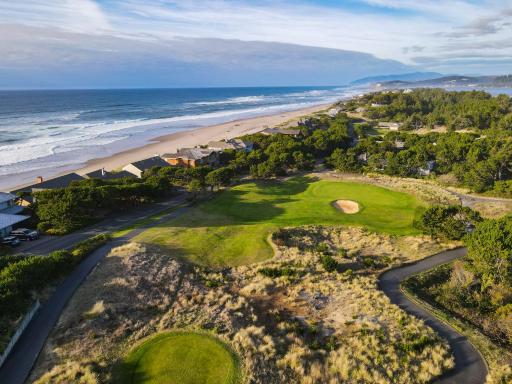 Salishan Coastal Lodge - Housity