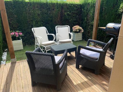 Renovated house with pools perfect for families - Housity
