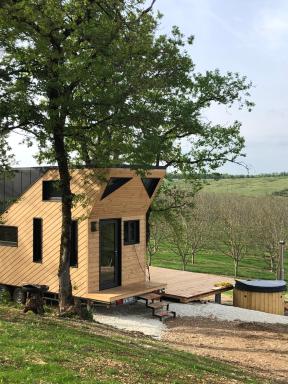 Tiny House et bain nordique à la ferme - Housity