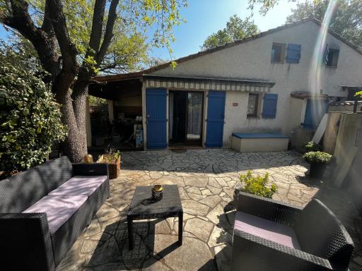 Maison dans domaine privé - Housity