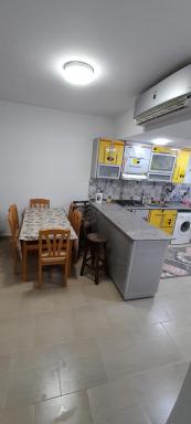 شاليه فرش فندقي بقرية بالميرا بيتش العين السخنه للعائلات - Housity