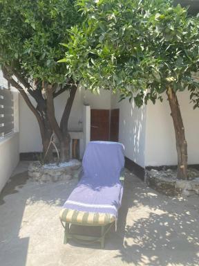 Appartamento al mare Caminia - Housity