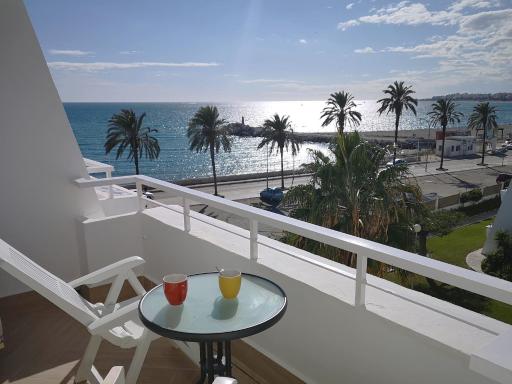 Sunny Beach View Duplex wWi-Fi Pool AC - Alojamientos La Torre - Housity