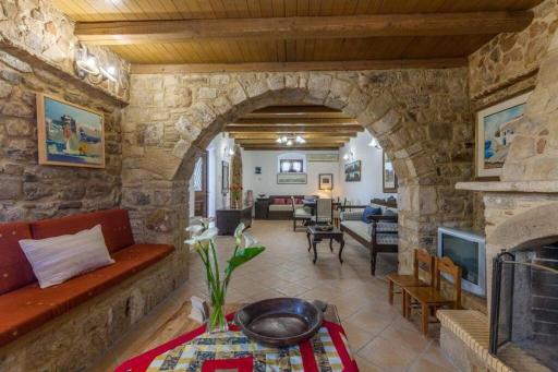 Villa Lavender - Housity