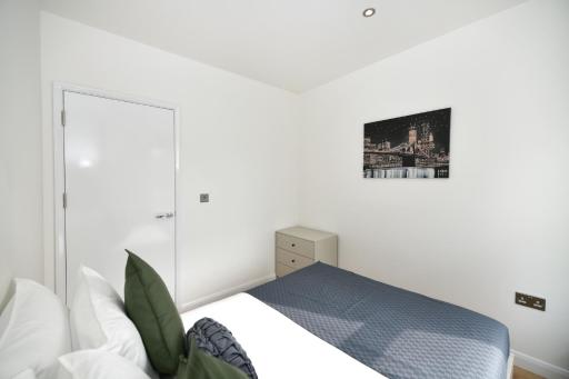 Battersea Park Road - Housity