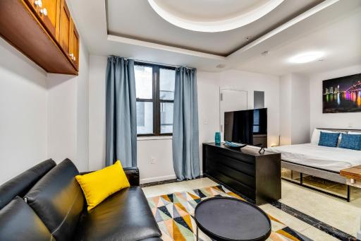 The Philadelphia Stay 1BD Apartment in the Heart of the City - Housity