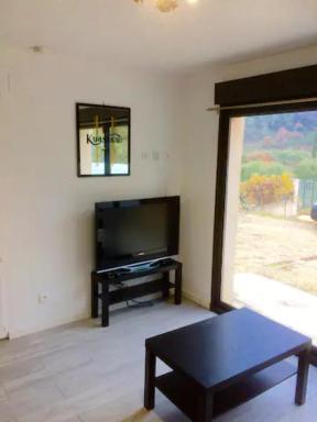 studio dans la pinede L isle sur la sorgue - Housity