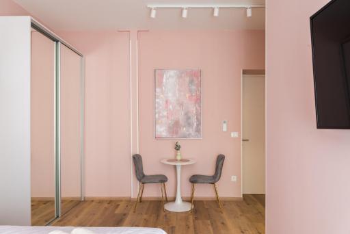 Center De Lux Studios “ Zara “ - Housity