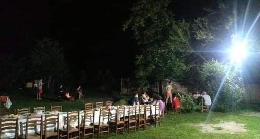 Guest House Champion - Housity