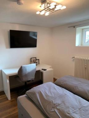 Rhein Apartment Souterrain Business - Housity