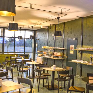 Tuo Hotel - Housity