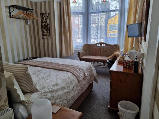 Sirocco Blues Guest House - Housity