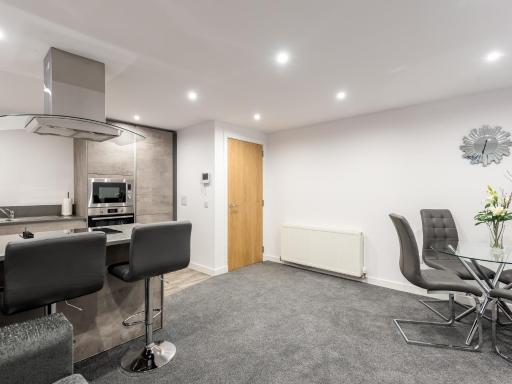 Casa Fresa - Castle Heights Apartment - Housity