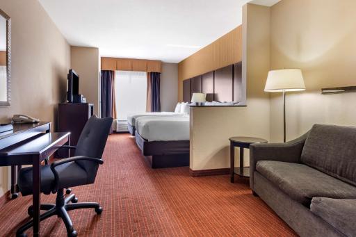 Best Western Plus DFW Airport West Euless - Housity