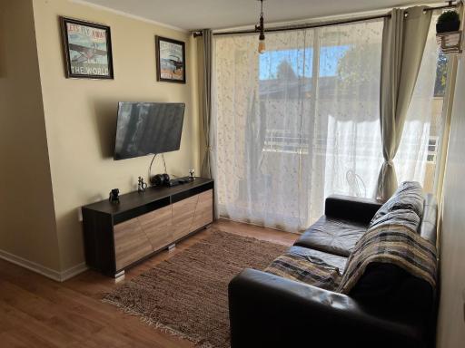 Departamento - Place - king Home - Factura - Central - Empresas - Parking - Wifi - Housity