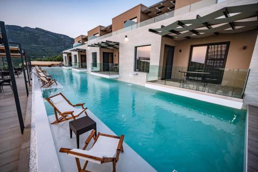 Serenity Suites Sea View Houses - Happy Rentals - Housity