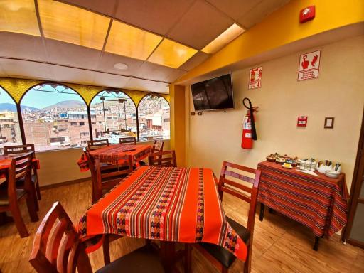 Pukantu Hostal - Housity