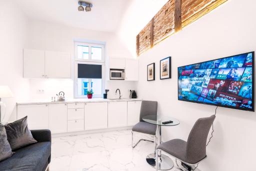 Apartamenty Biznes by SHAUSHA NR 7A - Housity