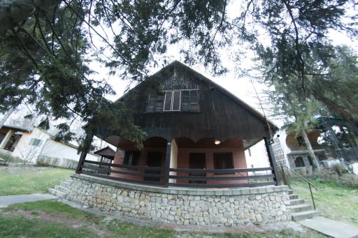 Šebešfok Vikendica 52/2 - Housity