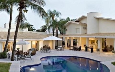 Maison Neoclássica 5 estrelas confort - Housity