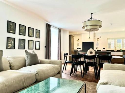 Redland Suites - Apartment 1 - Hizvo