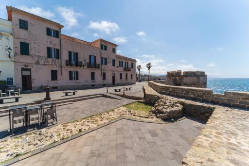 Palau Marco Polo - Housity