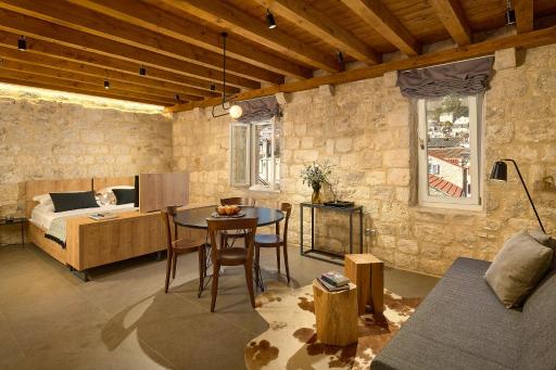 History Hvar Design Heritage Suites - Housity
