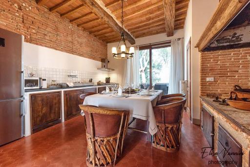 Partino ArtHouse - Housity