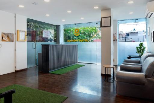 Alchemy Suites - Housity