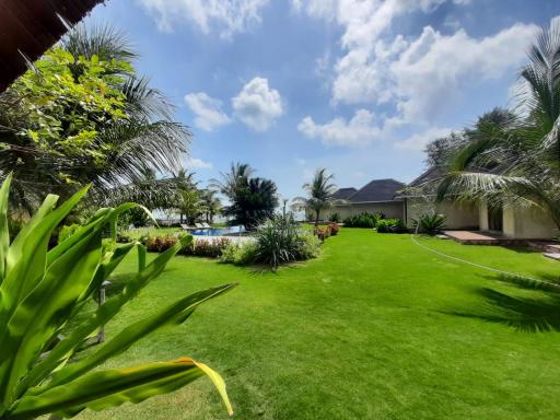 The Kelong Trikora Resort - Housity